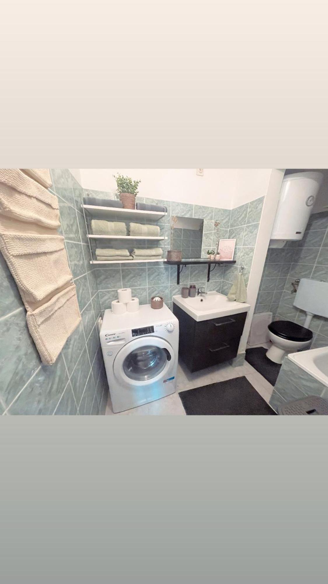 Apartma Ella Koper Exterior foto